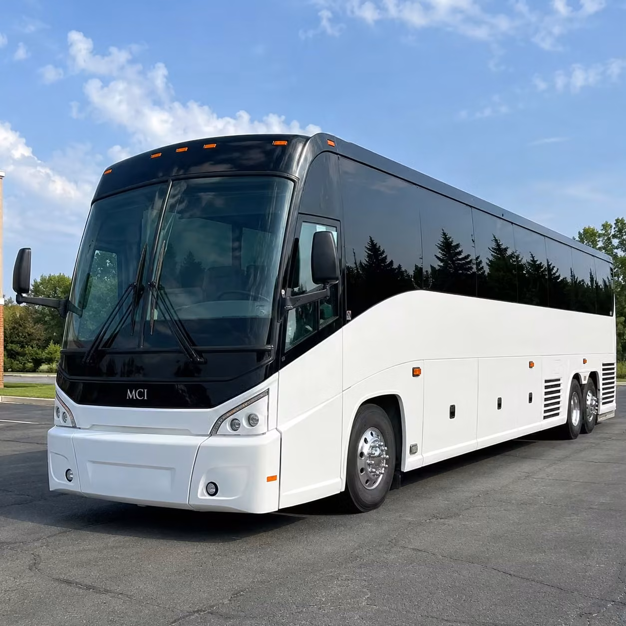 sports team fan charter bus rentals in fontana